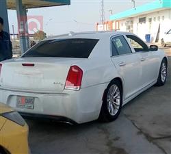 کرایسلەر 300